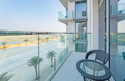 شقة - غرفة نوم - 2 حمامات للايجار في رزيدينسز 30 - المنطقة وان - مدينة الشيخ محمد بن راشد - دبي