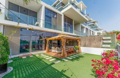 Apartment - 2 Bedrooms - 2 Bathrooms for sale in Loreto 2 B - Loreto - DAMAC Hills - Dubai