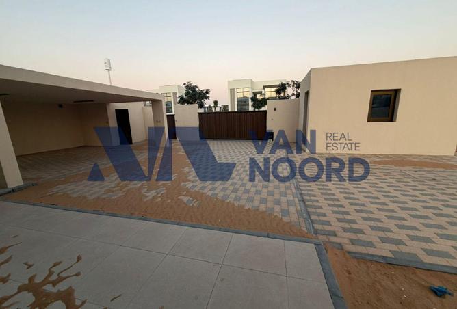 54389687 - صورة العقار 2