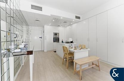 Apartment - Studio - 1 Bathroom for sale in Murjan 2 - Murjan - Jumeirah Beach Residence - Dubai