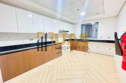 Apartment - 1 Bedroom - 2 Bathrooms for rent in Al Hudaiba Mall - Al Hudaiba - Bur Dubai - Dubai