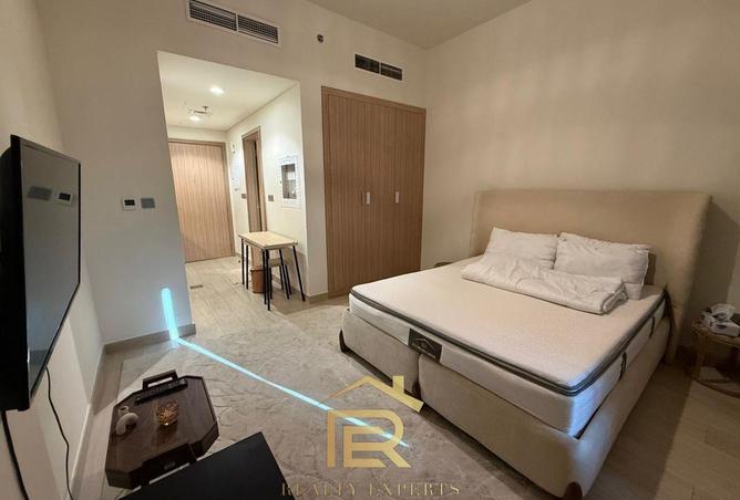 76984388 - Property Image 2