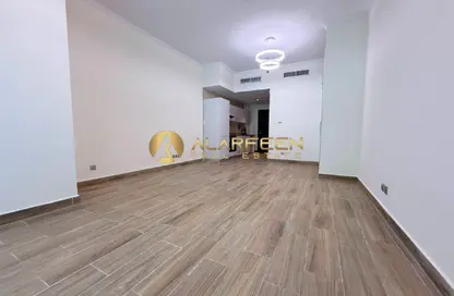 Apartment - 1 Bathroom for rent in Flamingo Building - District 15 - Jumeirah Village Circle - Dubai