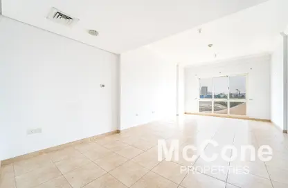 Apartment - Studio - 1 Bathroom for rent in European - Canal Residence - Dubai Sports City - Dubai