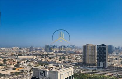 Apartment - 2 Bedrooms - 3 Bathrooms for rent in 1 Residences - 2 - 1 Residences - Al Kifaf - Bur Dubai - Dubai