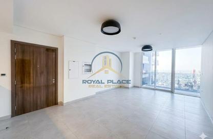 Apartment - 2 Bedrooms - 3 Bathrooms for rent in 1 Residences - 2 - 1 Residences - Al Kifaf - Bur Dubai - Dubai