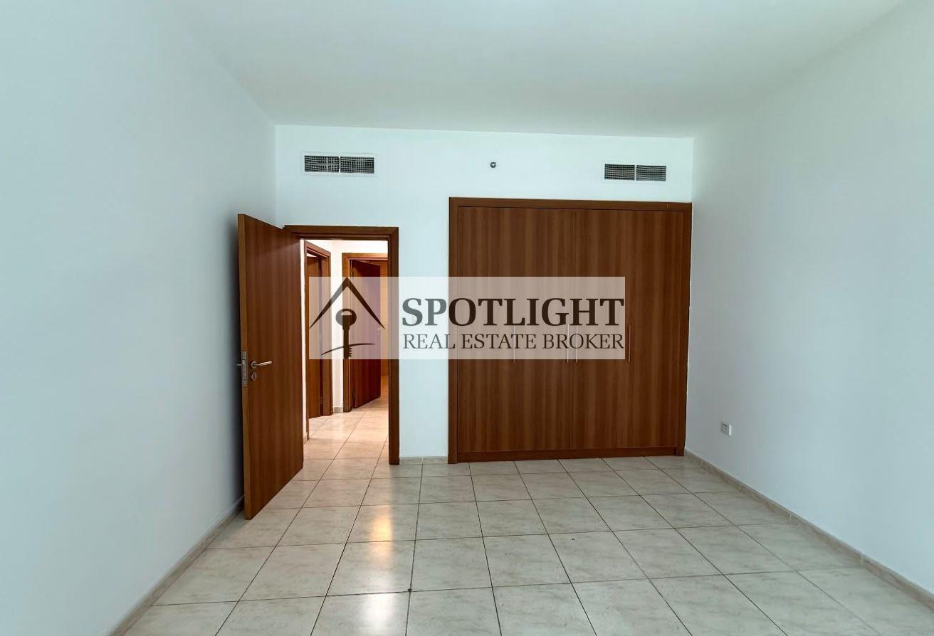 Ready to Move | Prime Location | | High Floor photo 4