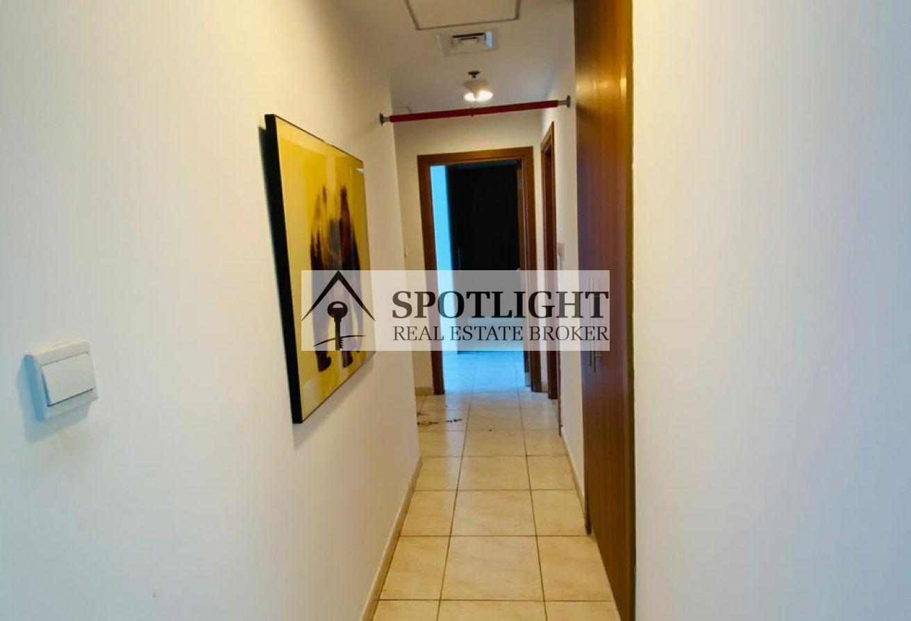 Ready to Move | Prime Location | | High Floor photo 8