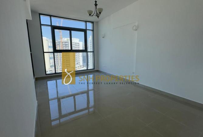 73846083 - Property Main Image