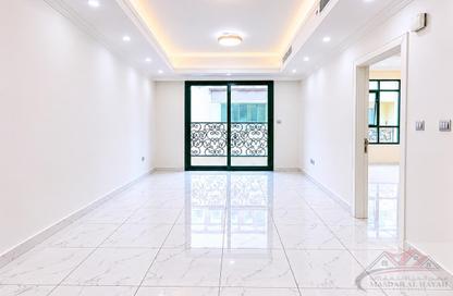 Apartment - 1 Bedroom - 2 Bathrooms for rent in Muwaileh 3 Building - Muwaileh - Sharjah