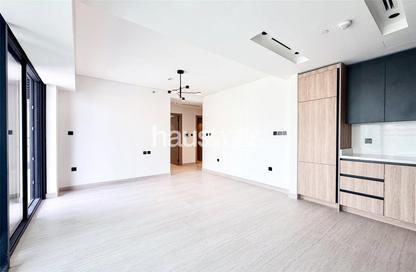 Apartment - 1 Bedroom - 2 Bathrooms for rent in Marina Living - Dubai Marina - Dubai