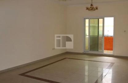 Apartment - 1 Bedroom - 2 Bathrooms for sale in Trafalgar Central - CBD (Central Business District) - International City - Dubai
