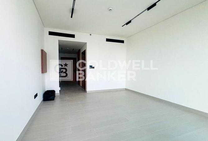 92707401 - Property Main Image