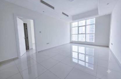 Apartment - 1 Bedroom - 2 Bathrooms for rent in Al Khan Corniche - Al Khan - Sharjah