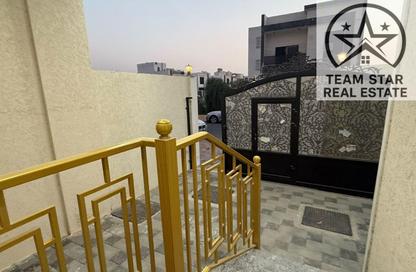 Villa - 4 - 5 for rent in Al Zaheya Gardens - Al Zahya - Ajman