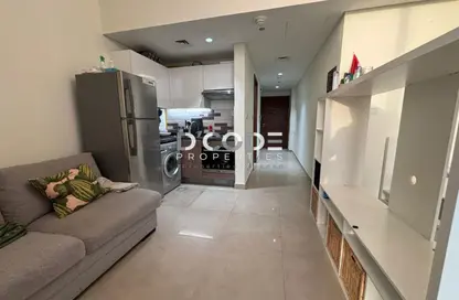 شقة - 1 حمام للايجار في عزيزي ستار - الفرجان - دبي شقة - 1 حمام للايجار في عزيزي ستار - الفرجان - دبي