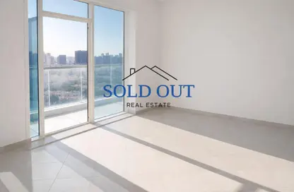 Apartment - 1 Bedroom - 2 Bathrooms for rent in Hub Canal 1 - Hub-Golf Towers - Dubai Sports City - Dubai