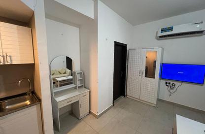 Apartment - Studio - 1 Bathroom for rent in Al Jimi - Al Ain