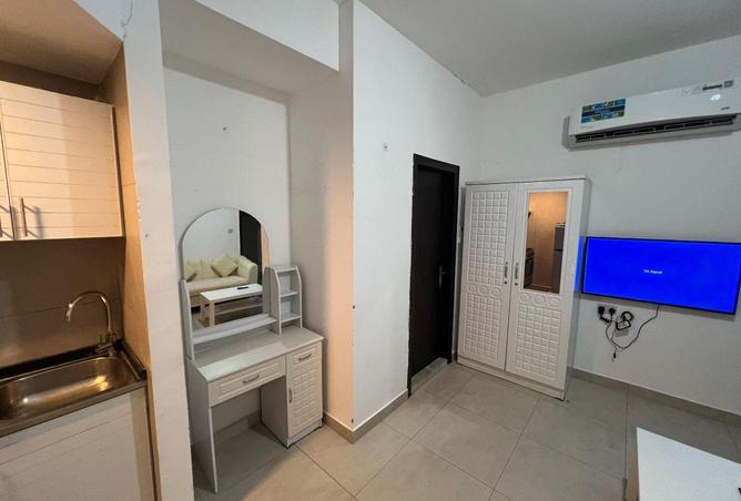 107746078 - Property Image 2