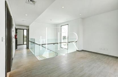 Villa - 3 - 4 for sale in Redwoods - Yas Acres - Yas Island - Abu Dhabi