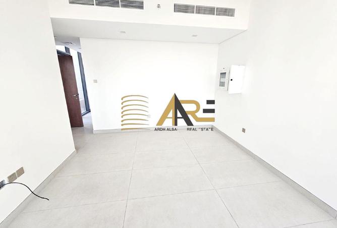 16243189 - Property Image 2