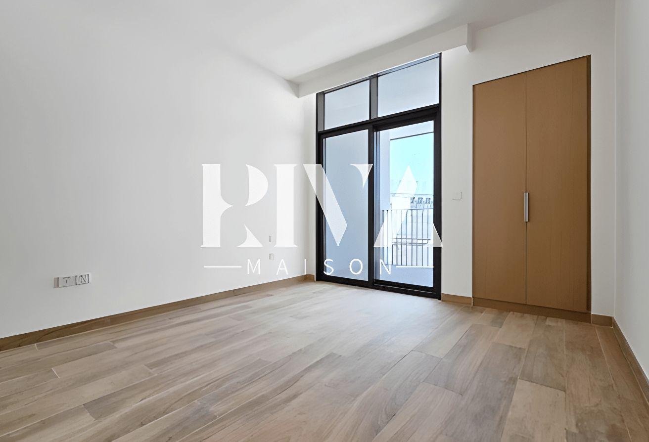 Elegantly Designed Villa | Vacant | Al Furjan photo 18