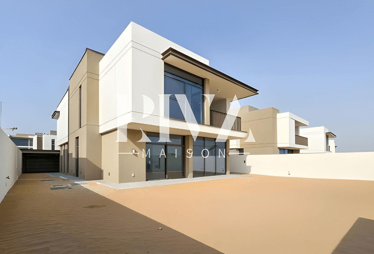 Elegantly Designed Villa | Vacant | Al Furjan photo 9