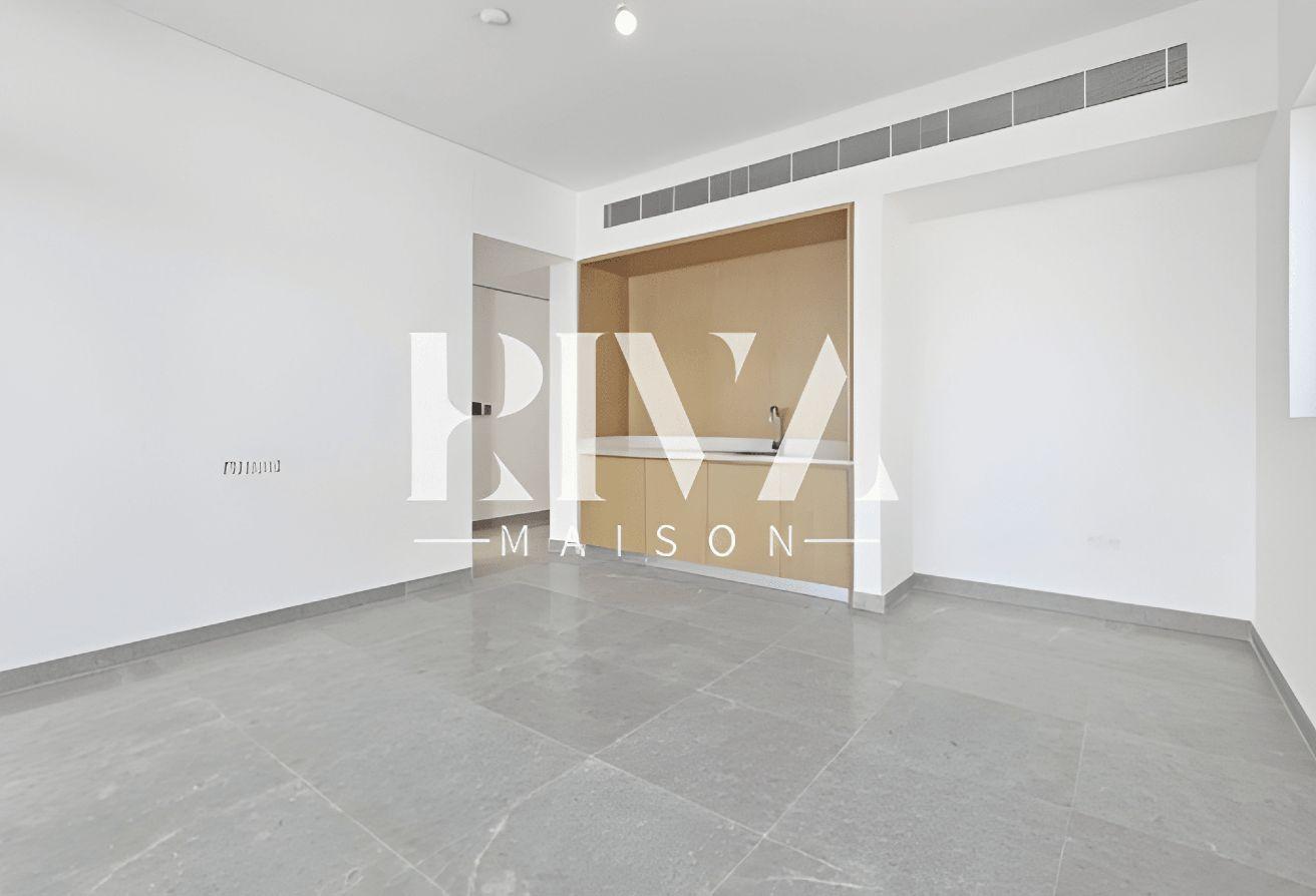 Elegantly Designed Villa | Vacant | Al Furjan photo 12