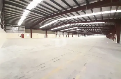 مستودع - استوديو للايجار في مجمع دبي للاستثمار - دبي