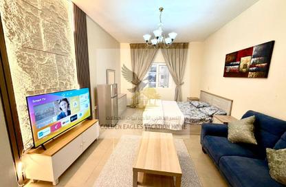 Apartment - Studio - 1 Bathroom for rent in Al Majaz 3 - Al Majaz - Sharjah Apartment - Studio - 1 Bathroom for rent in Al Majaz 3 - Al Majaz - Sharjah