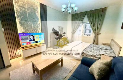 Apartment - Studio - 1 Bathroom for rent in Al Majaz 3 - Al Majaz - Sharjah Apartment - Studio - 1 Bathroom for rent in Al Majaz 3 - Al Majaz - Sharjah