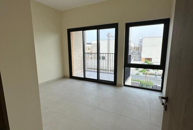 92727574 - Property Main Image