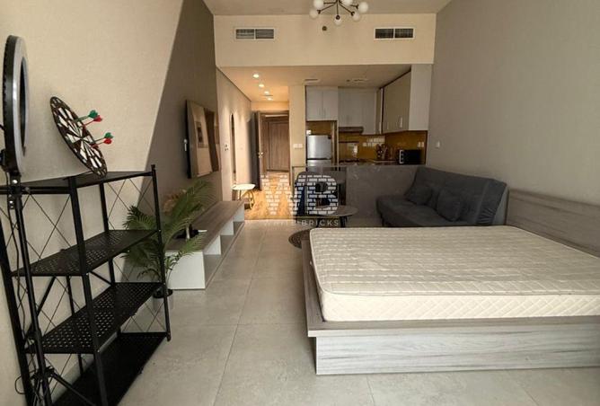 67451982 - Property Image 2