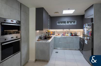 Apartment - 2 Bedrooms - 2 Bathrooms for sale in Princess Tower - Dubai Marina - Dubai