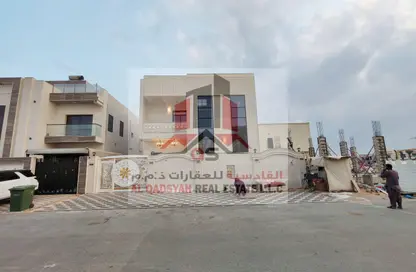 Villa - 5 Bedrooms - 7 Bathrooms for sale in Al Yasmeen 1 - Al Yasmeen - Ajman