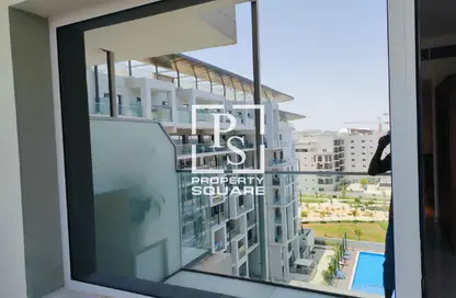 Apartment - 1 Bathroom for rent in The Gate - Masdar City - Abu Dhabi