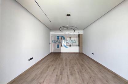Apartment - 1 Bedroom - 2 Bathrooms for rent in Rokane G25 - District 10 - Jumeirah Village Circle - Dubai Apartment - 1 Bedroom - 2 Bathrooms for rent in Rokane G25 - District 10 - Jumeirah Village Circle - Dubai
