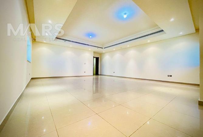 77778909 - Property Image 2