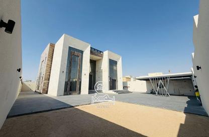 Villa - 5 Bedrooms - 6 Bathrooms for rent in Madinat Al Riyad - Abu Dhabi