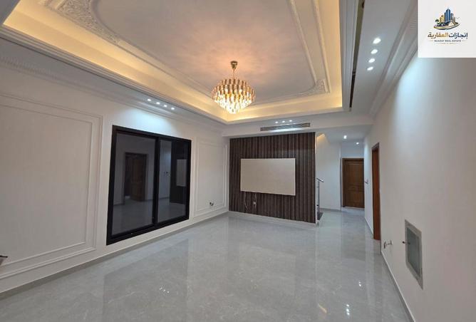 67064296 - Property Image 2