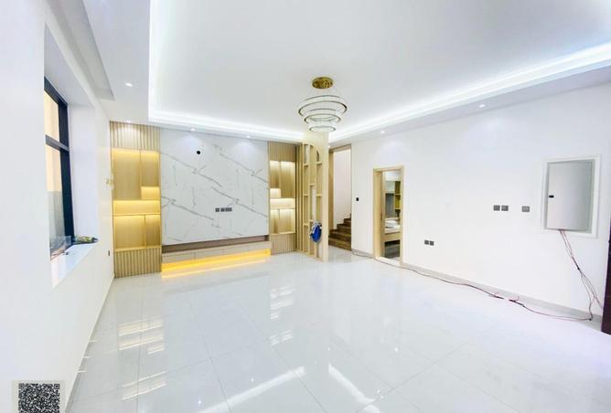 53173357 - صورة العقار 3