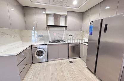 Apartment - 3 Bedrooms - 3 Bathrooms for rent in Azizi Riviera 32 - Azizi Riviera - Meydan One - Meydan - Dubai