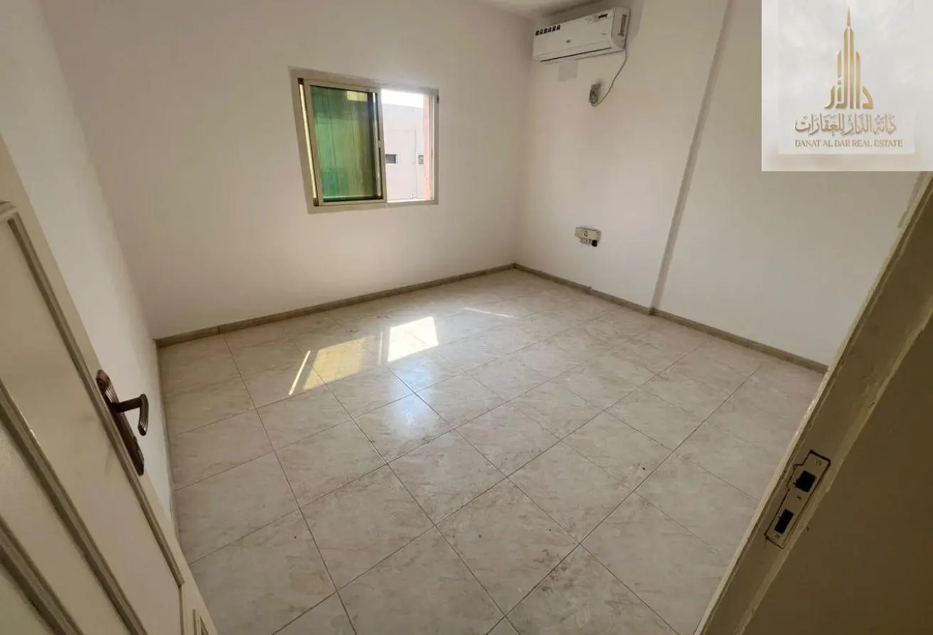 165517918 - Property Main Image