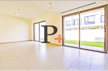 Villa - 4 - 5 for rent in Parkside 2 - Emaar South - Dubai South (Dubai World Central) - Dubai Villa - 4 - 5 for rent in Parkside 2 - Emaar South - Dubai South (Dubai World Central) - Dubai