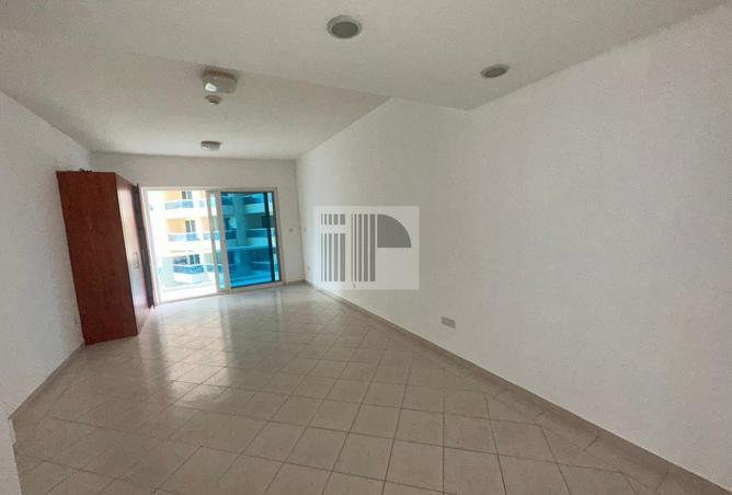 70292406 - Property Image 3