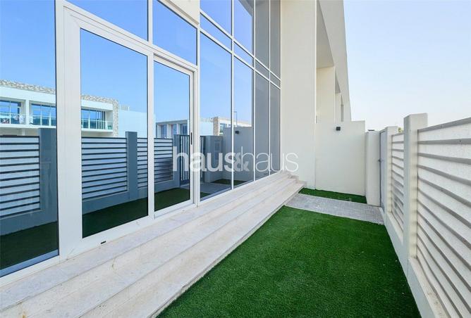 81924590 - Property Main Image