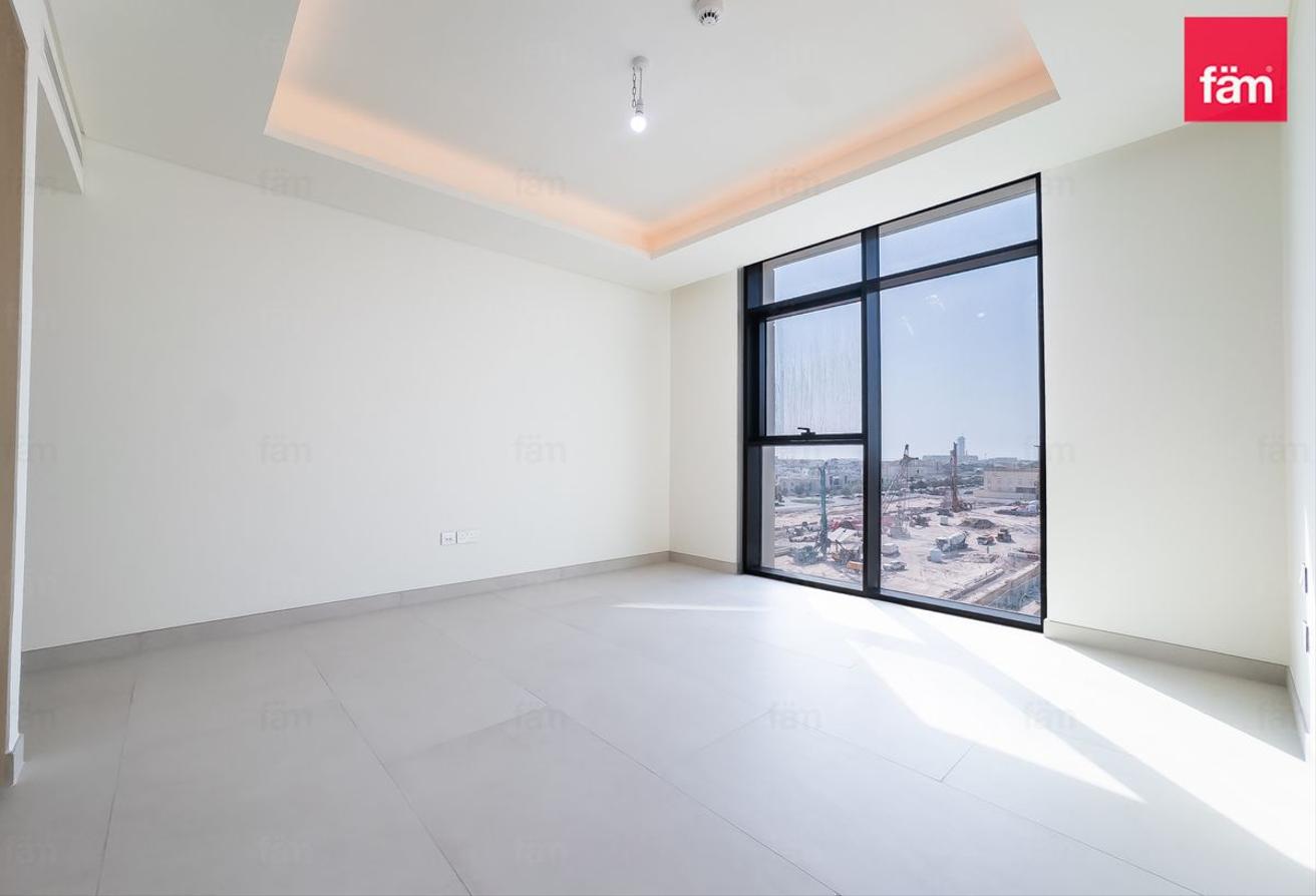 Corner Unit | Brand New | Bright photo 7
