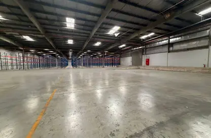 Factory - Studio - 4 Bathrooms for rent in Industrial Area 11 - Sharjah Industrial Area - Sharjah