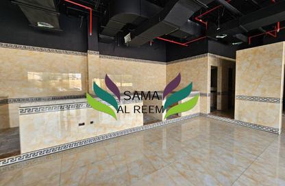 Shop - Studio - 2 for rent in Garden City 2 - Jumeirah Garden City - Al Satwa - Dubai