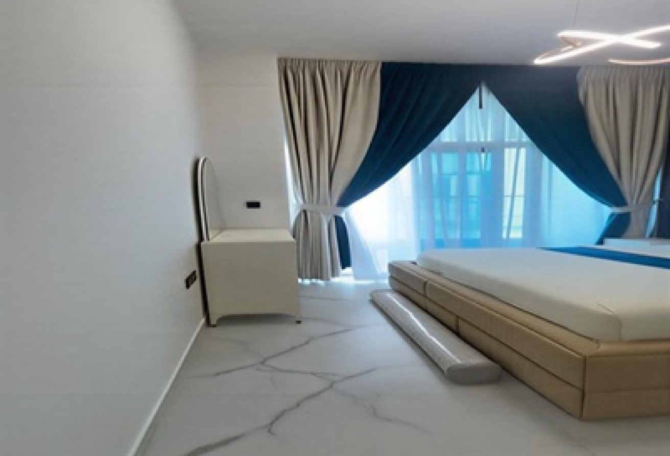 POOL IN BALCONEY | RENTED | NEGOTIABLE gallery image
